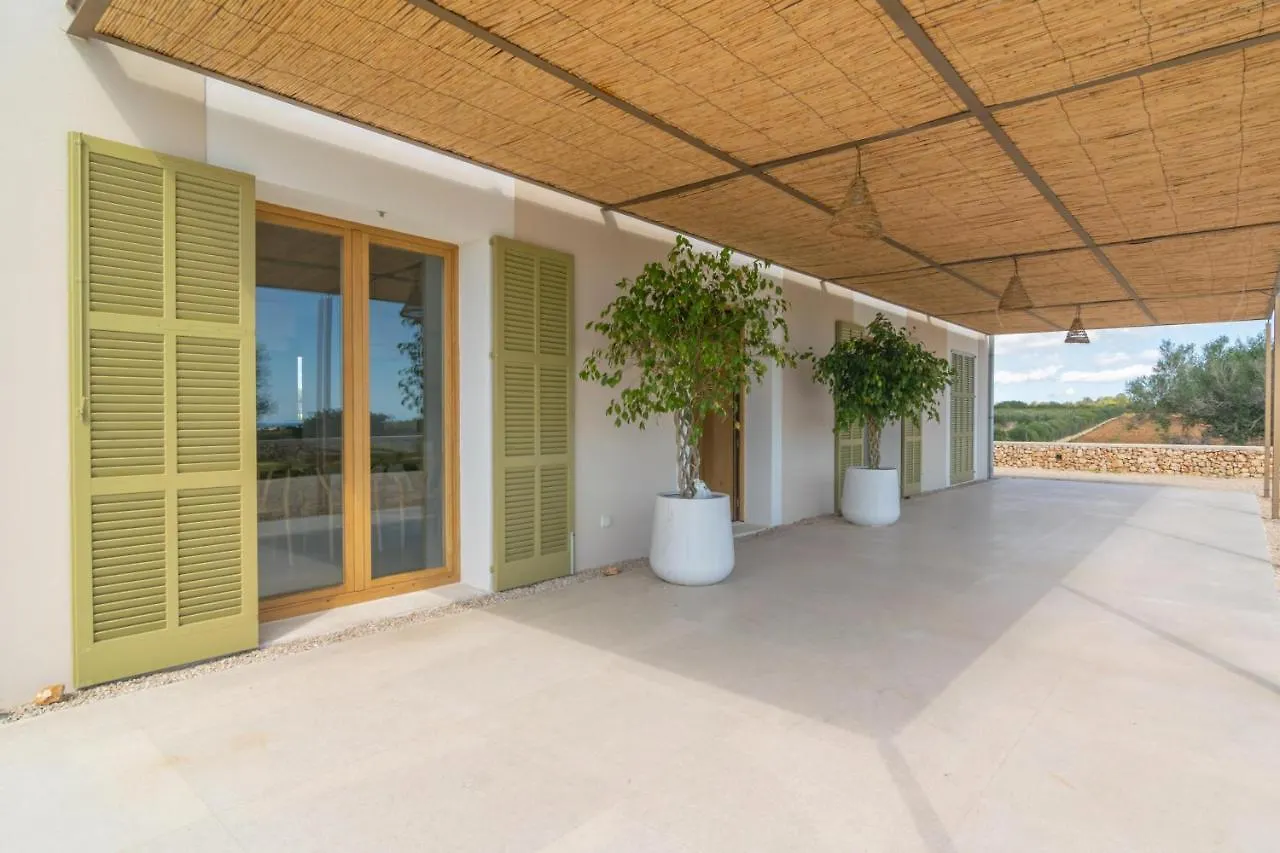 Can Mosca Cala Mendia 0*,  スペイン
